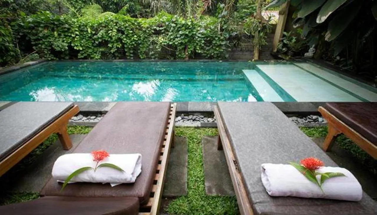 **** Holiday park Villa Ibu Rama Ubud Denpasar  Indonesia